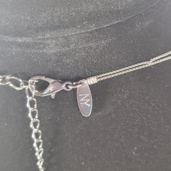 Vintage NY Multi-Layered Elegant Versatile Silver Mixed Plastic Beads Necklace - Picture 4 of 5